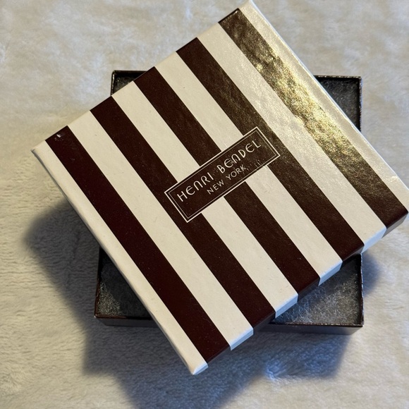 Henri Bendel Sparkling Silver Earrings - Picture 2 of 7